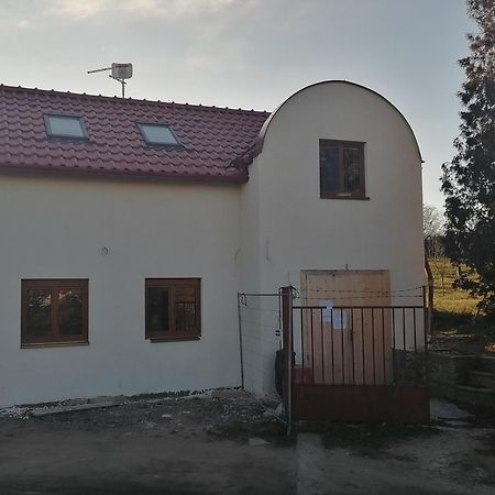 兹诺伊莫Vino Andrusiow公寓 外观 照片